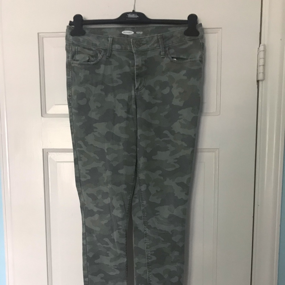 Above ankle Camouflage jeans